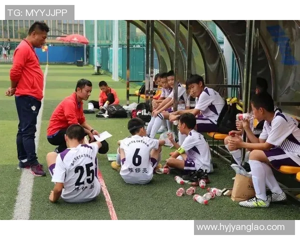 杭州足球队杯赛技术分析与表现评估全面解读 杭州足球队杯赛技术分析与表现评估全面解读